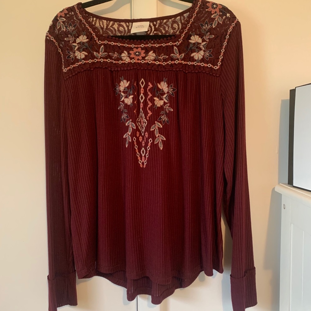 Knox Rose Embroidered Top